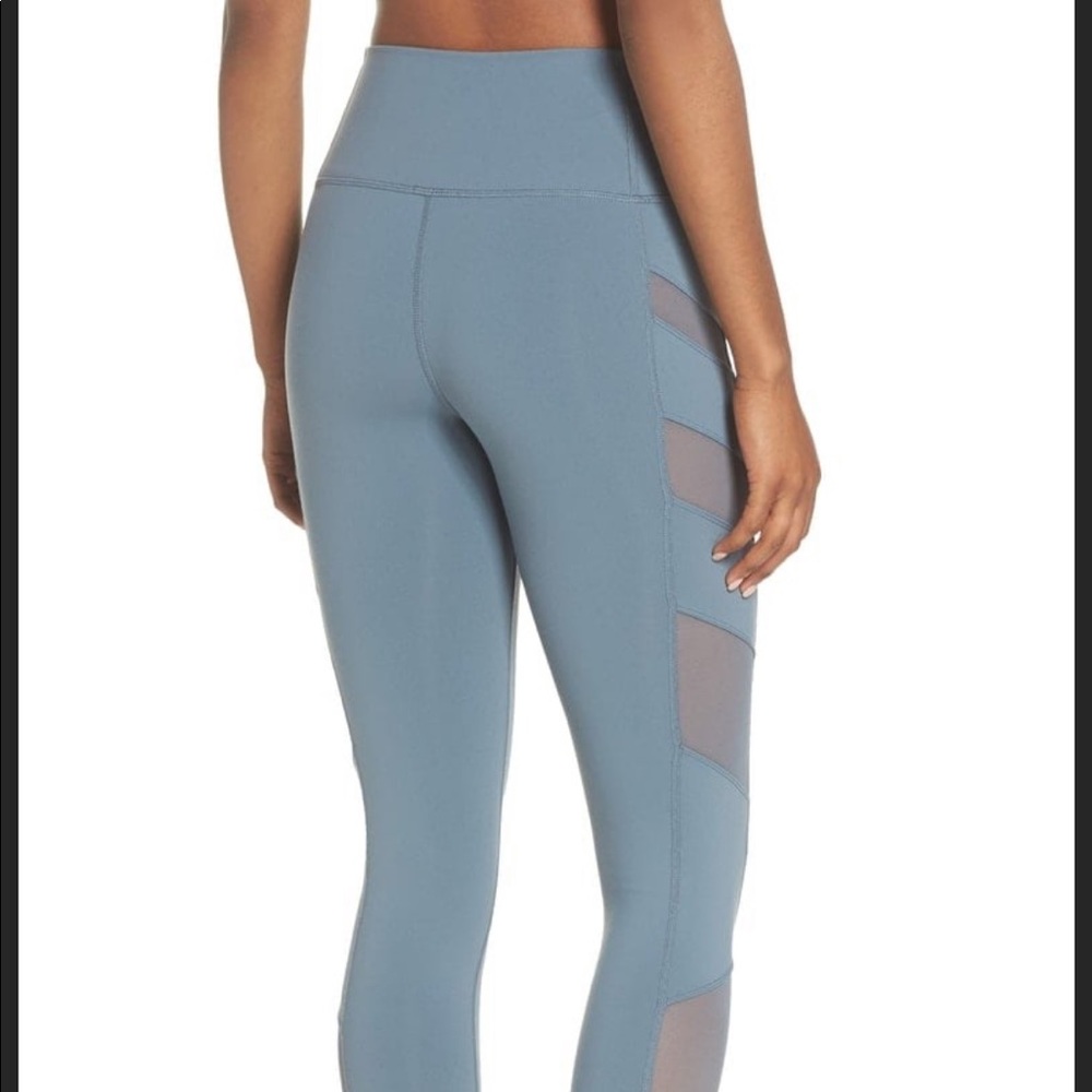 Alo Yoga High Waisted Mesh Inset Leggings
